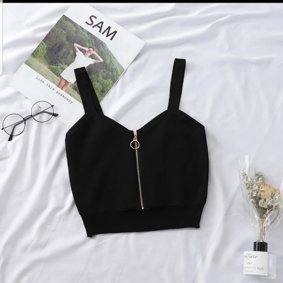 WOMENS BLACK CROP TOP - Picture 2 of 11